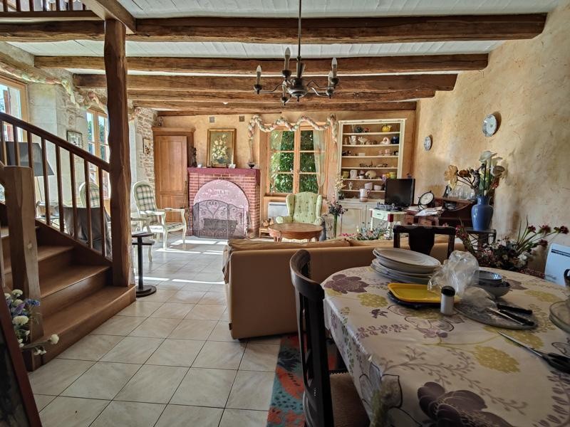 Vente Maison à Sauzé-Vaussais 7 pièces