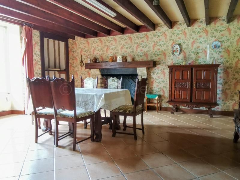 Vente Maison à Sauzé-Vaussais 8 pièces