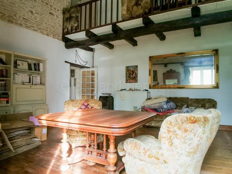 Vente Maison à Sauzé-Vaussais 8 pièces