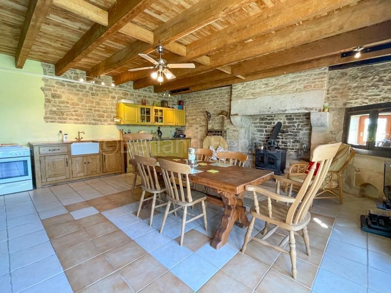 Vente Maison à Sauzé-Vaussais 6 pièces