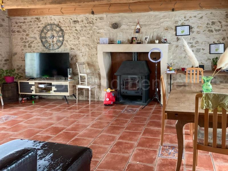 Vente Maison à Sauzé-Vaussais 6 pièces