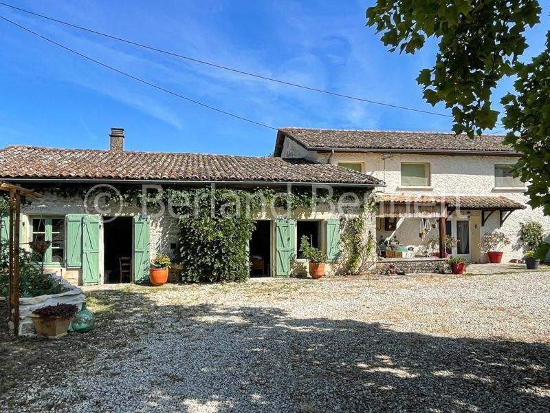 Vente Maison à Sauzé-Vaussais 8 pièces