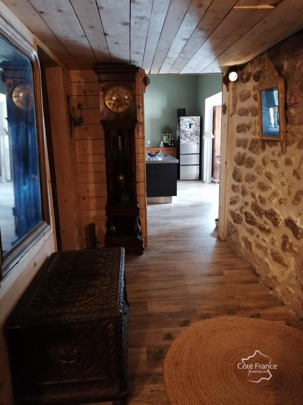 Vente Maison à les Mages 9 pièces