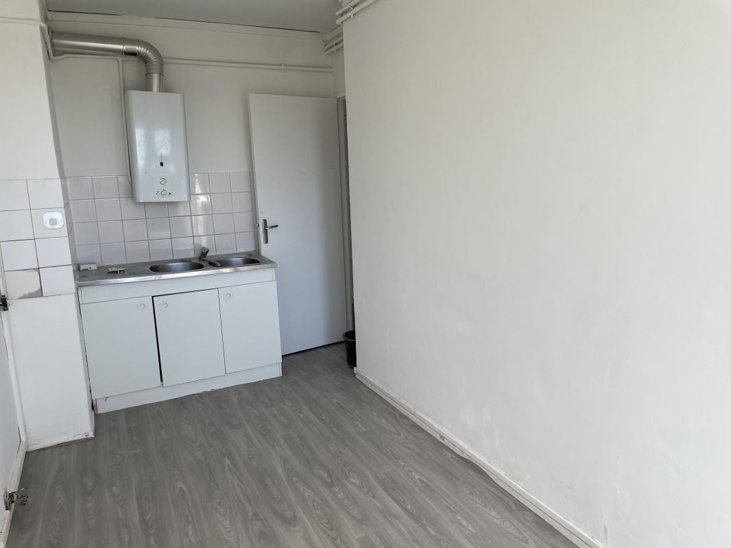 Location Appartement à Charleville-Mézières 5 pièces