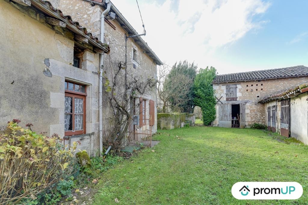 Vente Maison à Usson-du-Poitou 2 pièces