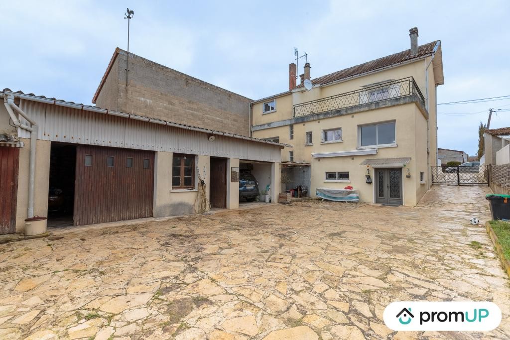 Vente Maison à Aunac 7 pièces