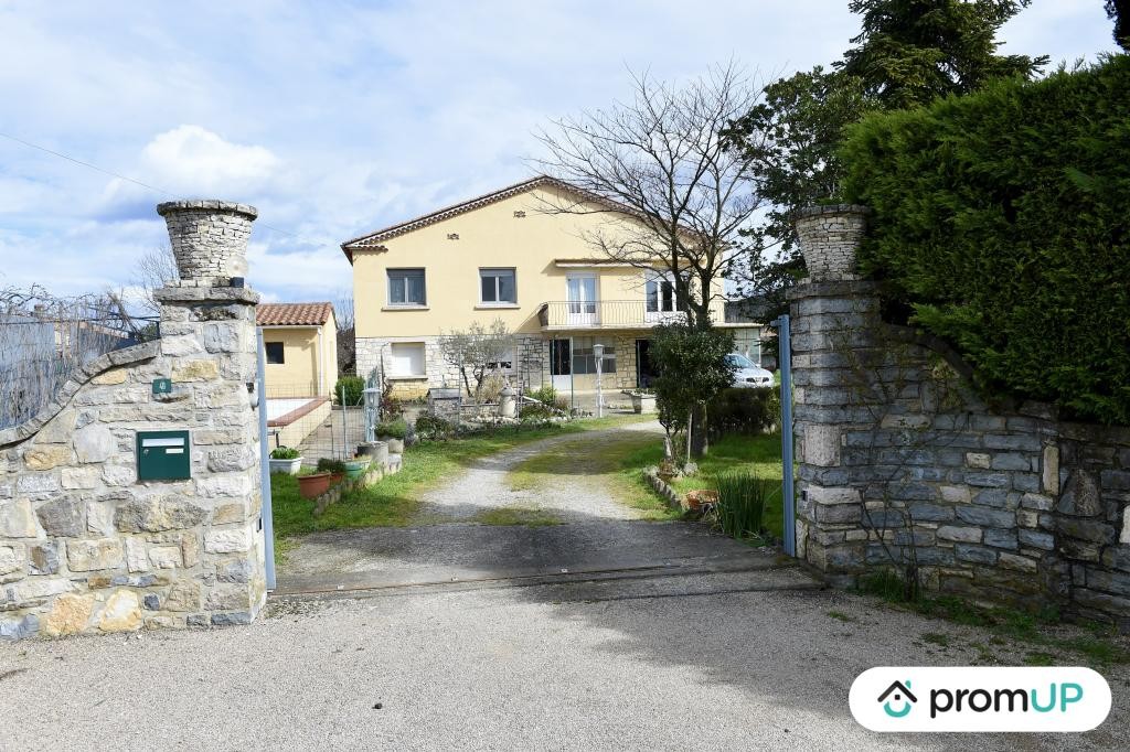 Vente Maison à Saint-Julien-les-Rosiers 6 pièces