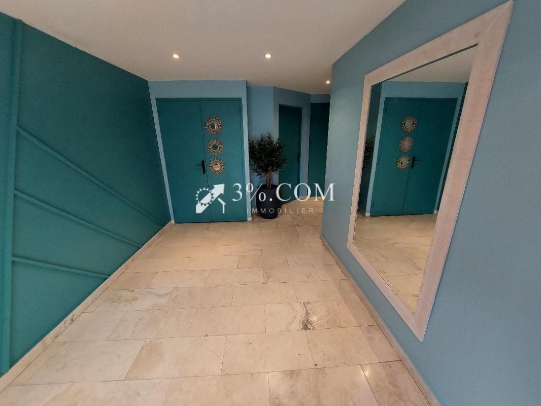 Vente Appartement à Marseille 8e arrondissement 4 pièces