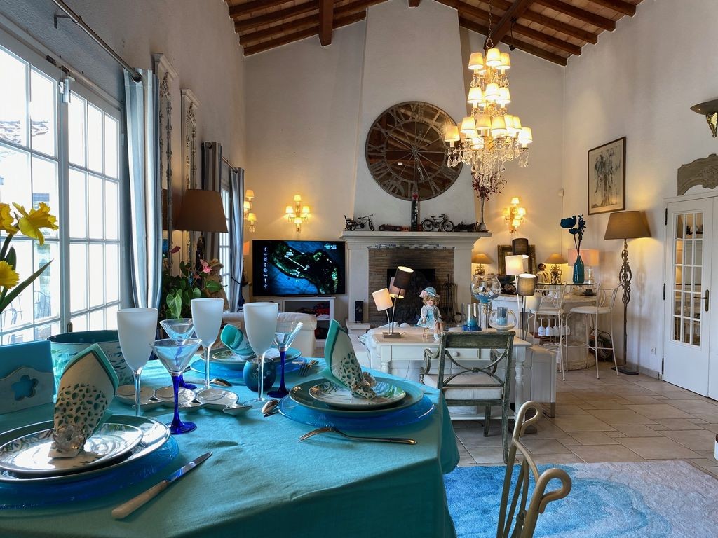 Vente Maison à Grimaud 7 pièces