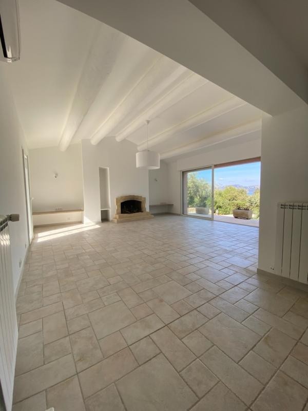 Vente Maison à Hyères 8 pièces