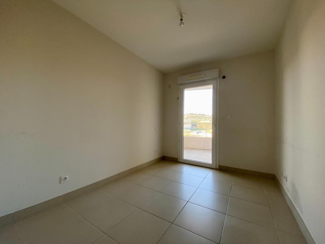 Location Appartement à Villeneuve-lès-Avignon 4 pièces