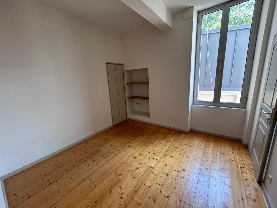 Location Appartement à Avignon 6 pièces