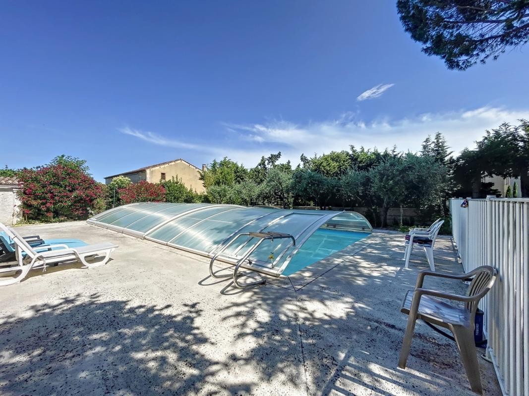 Vente Maison à Saint-Saturnin-lès-Avignon 7 pièces