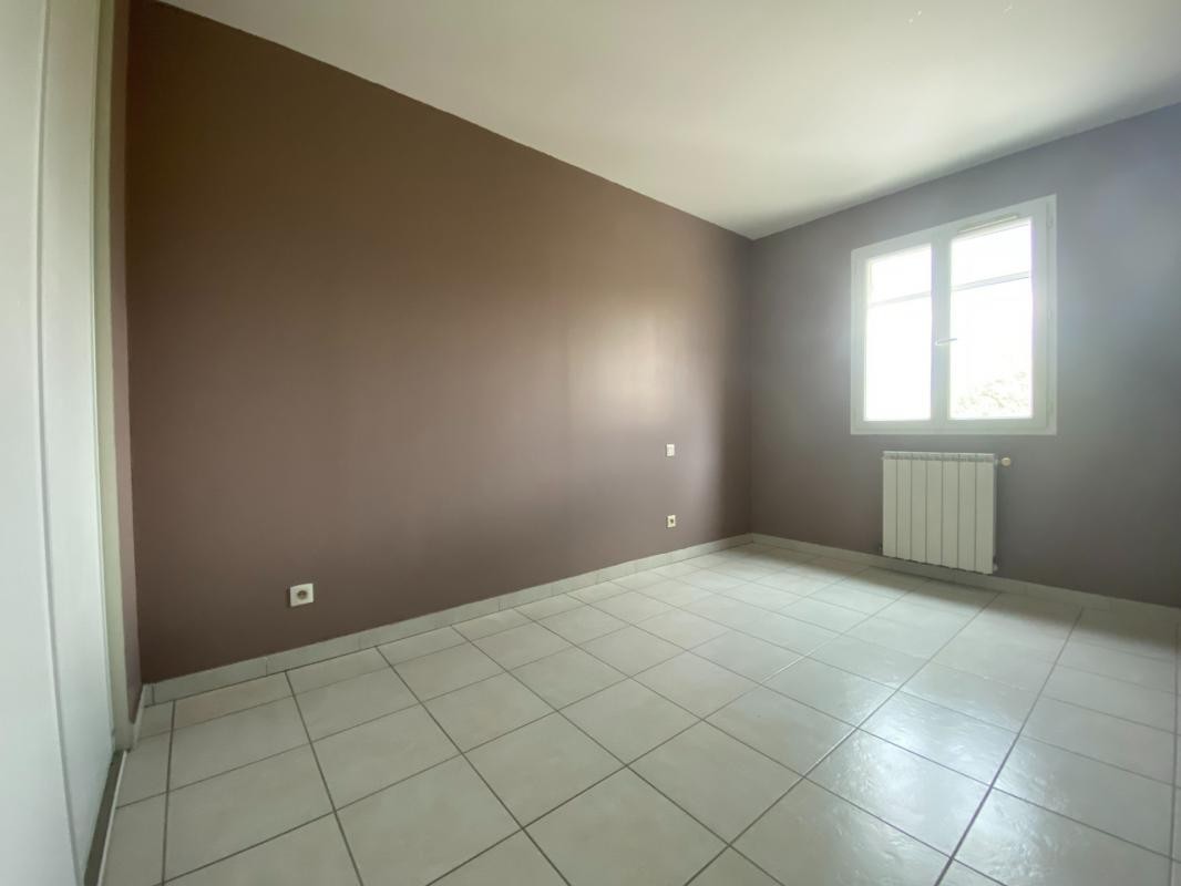 Location Appartement à Roquemaure 3 pièces