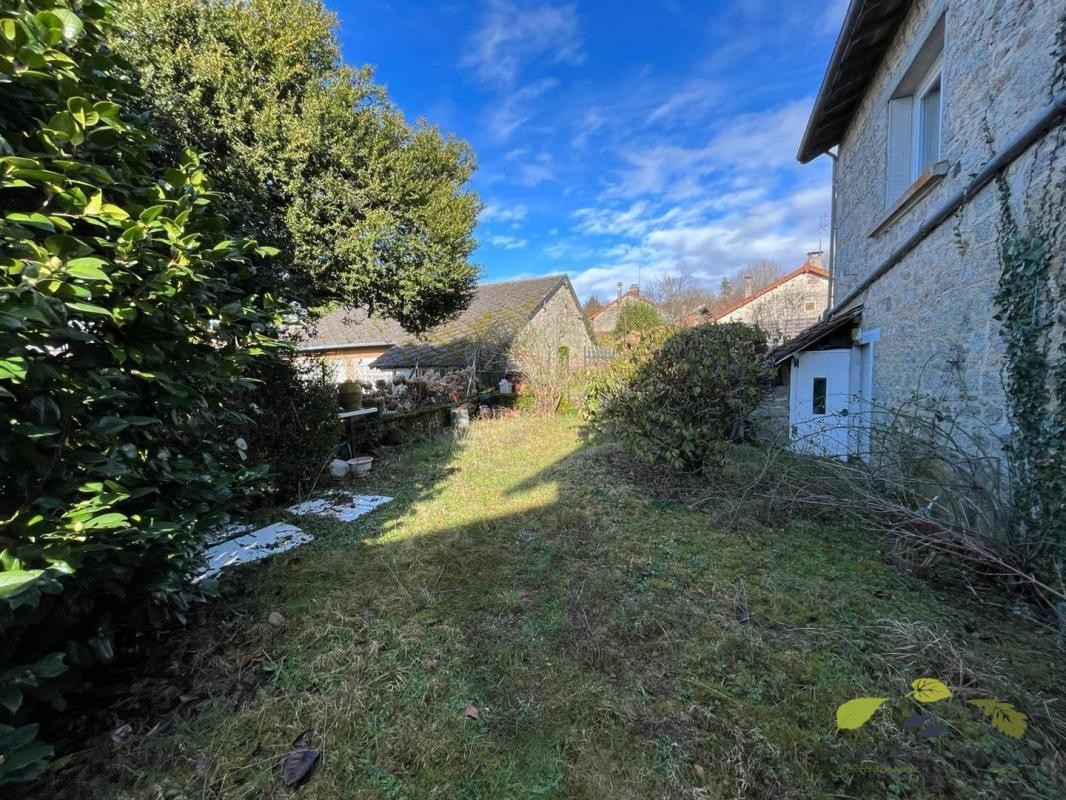 Vente Maison à Saint-Amand-Jartoudeix 6 pièces