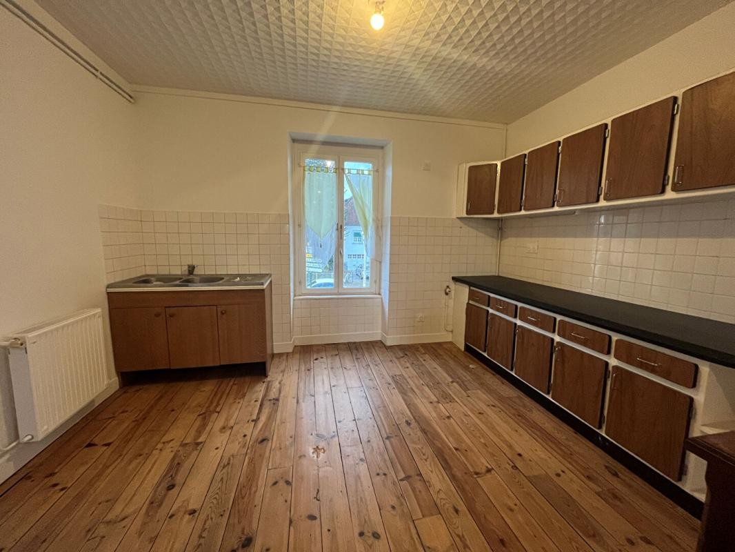 Location Appartement à Magnac-Bourg 3 pièces