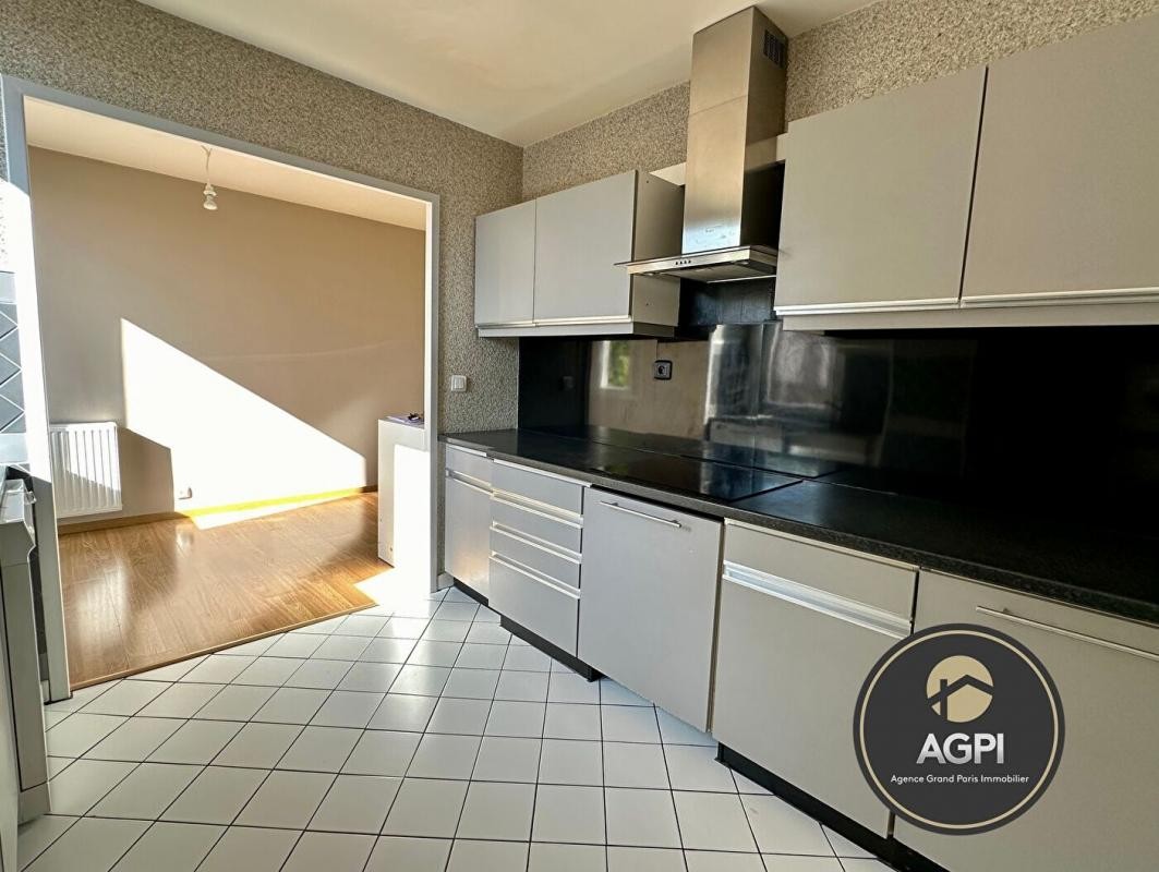 Vente Appartement à Montigny-le-Bretonneux 4 pièces