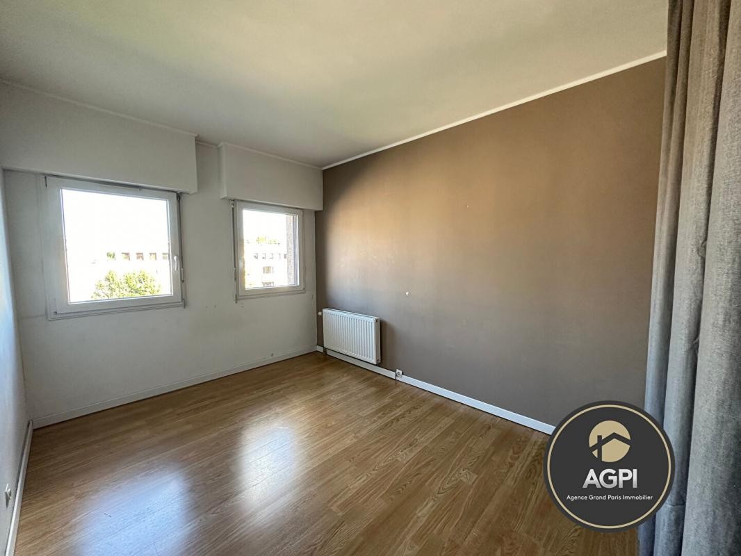 Vente Appartement à Montigny-le-Bretonneux 4 pièces