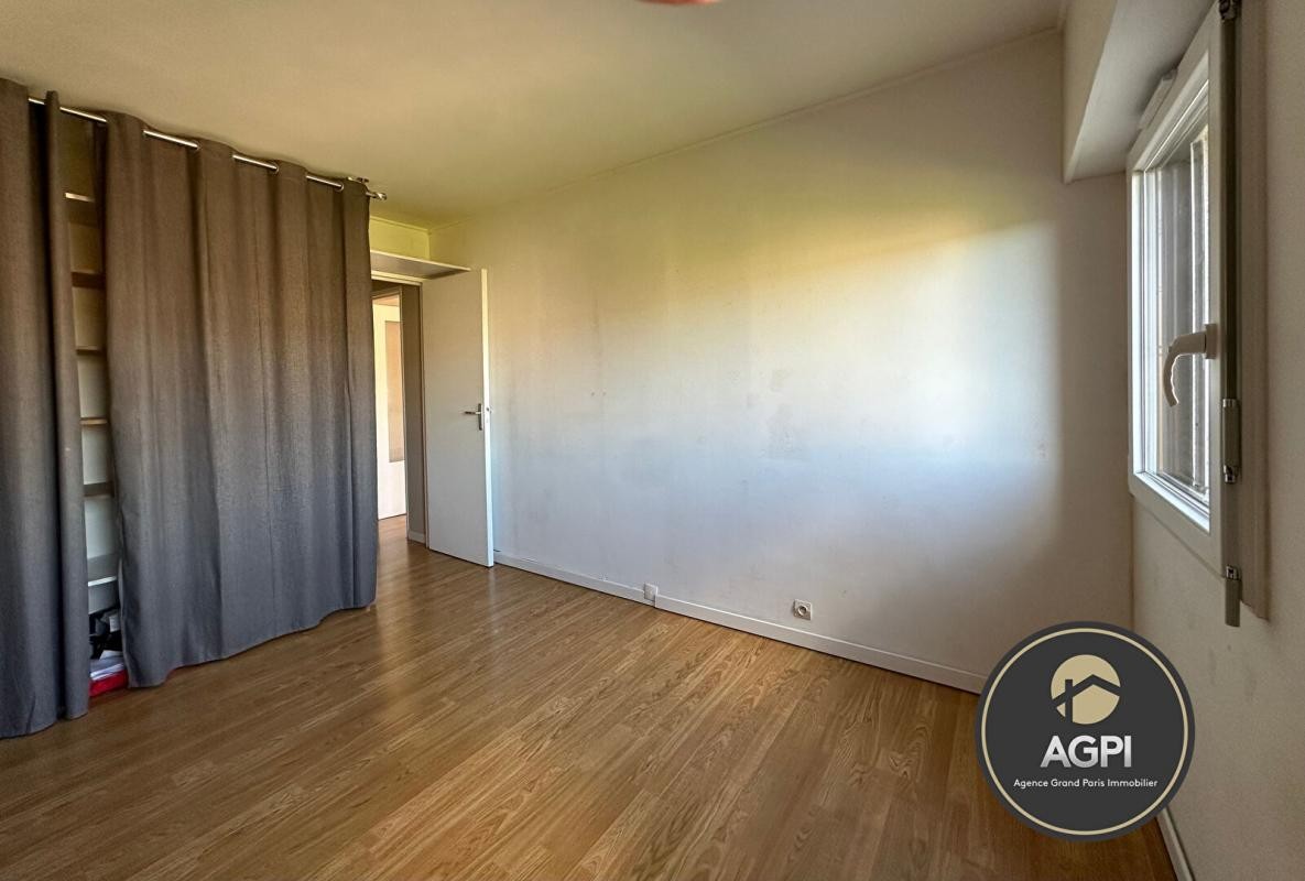 Vente Appartement à Montigny-le-Bretonneux 4 pièces