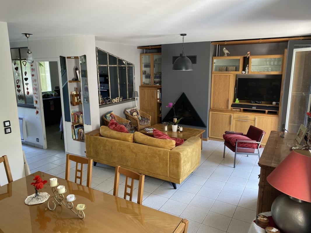 Vente Maison à Sainte-Geneviève-des-Bois 5 pièces