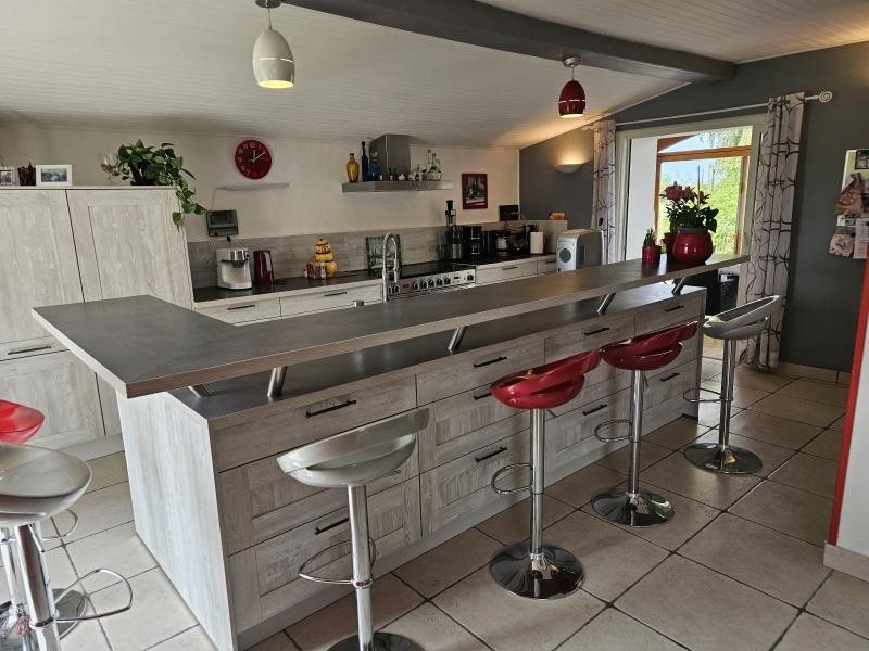 Vente Maison à Chanoz-Châtenay 10 pièces