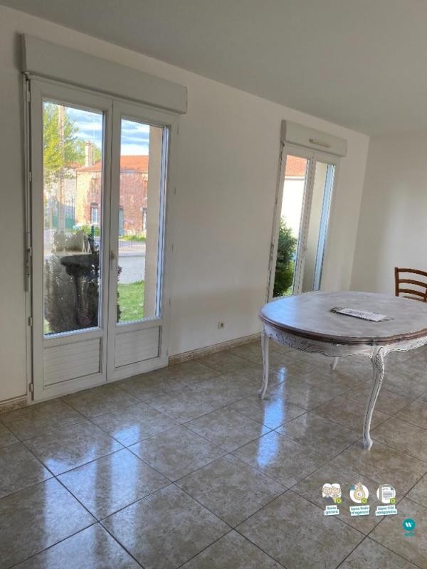 Location Maison à Nuisement-sur-Coole 5 pièces