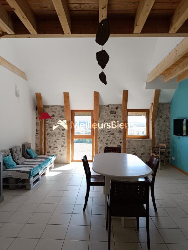 Vente Maison à la Tour-d'Auvergne 21 pièces