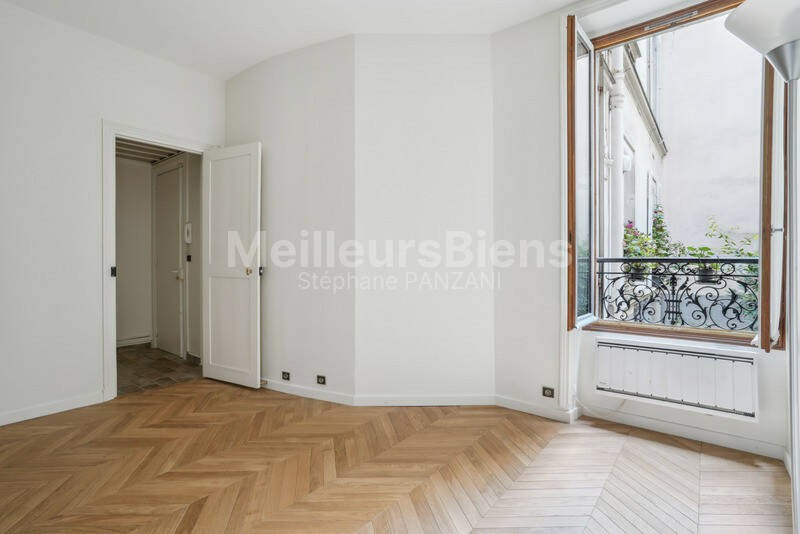 Vente Appartement à Paris Batignolles-Monceaux 17e arrondissement 2 pièces