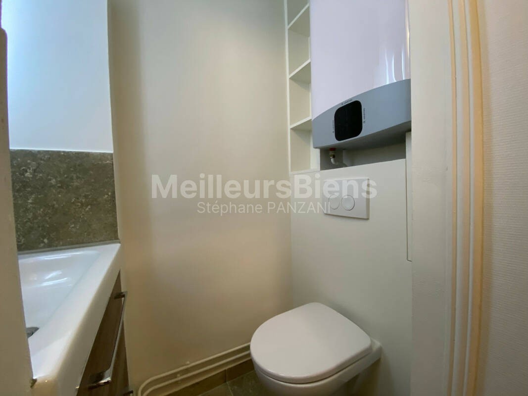 Vente Appartement à Paris Batignolles-Monceaux 17e arrondissement 2 pièces