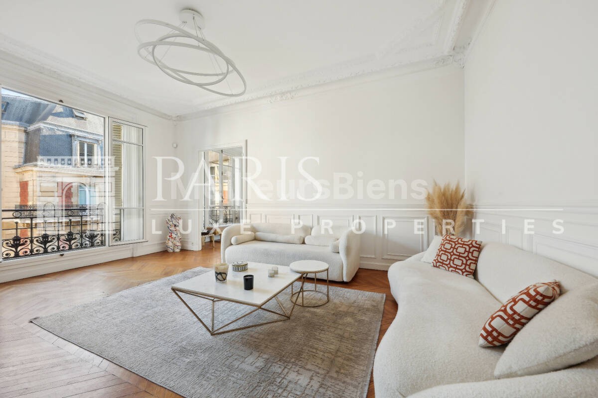 Vente Appartement à Paris Batignolles-Monceaux 17e arrondissement 3 pièces