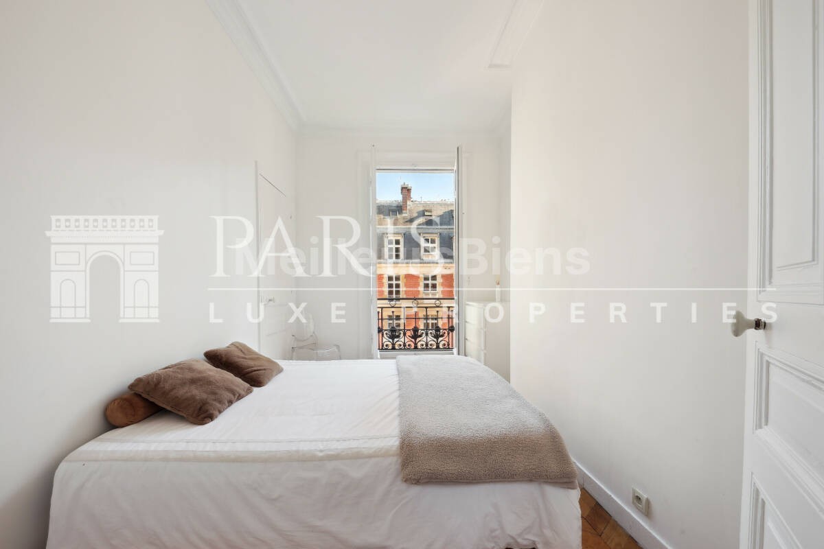 Vente Appartement à Paris Batignolles-Monceaux 17e arrondissement 3 pièces