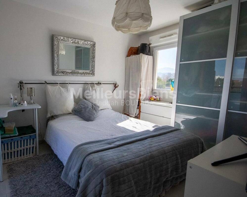 Vente Appartement à Marseille 8e arrondissement 3 pièces