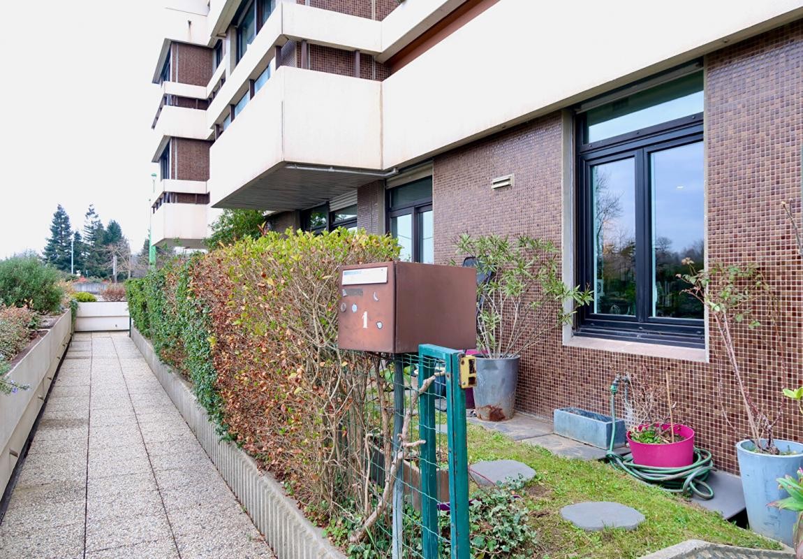 Vente Appartement à Suresnes 5 pièces