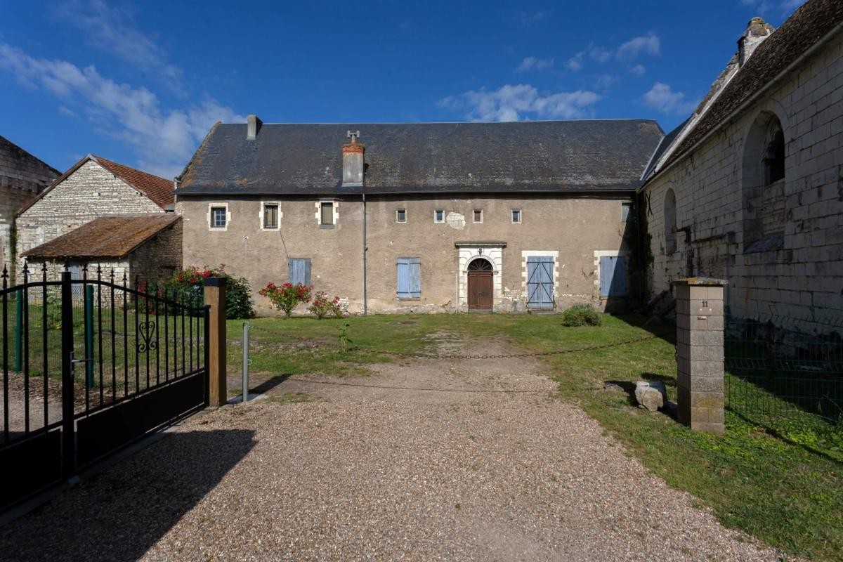 Vente Maison à Mirebeau 0 pièce