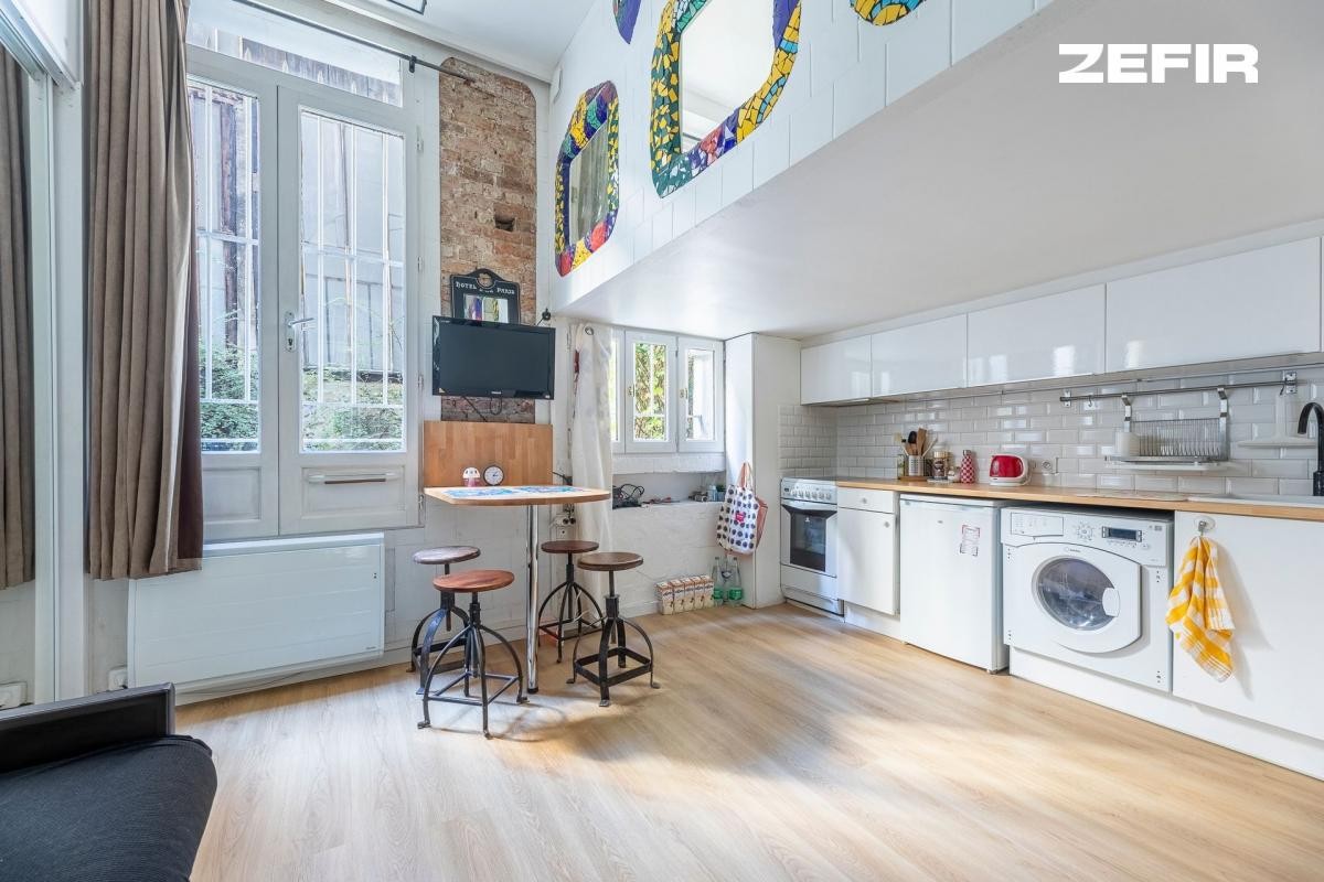 Vente Appartement à Paris Entrepôt 10e arrondissement 2 pièces