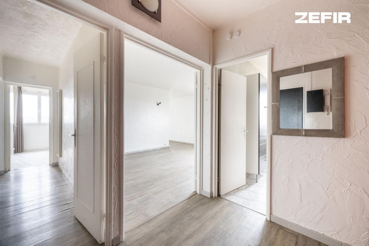 Vente Appartement à Mantes-la-Ville 4 pièces