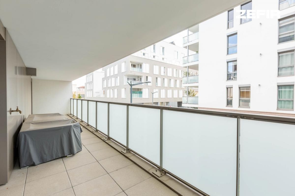 Vente Appartement à Lyon 8e arrondissement 4 pièces