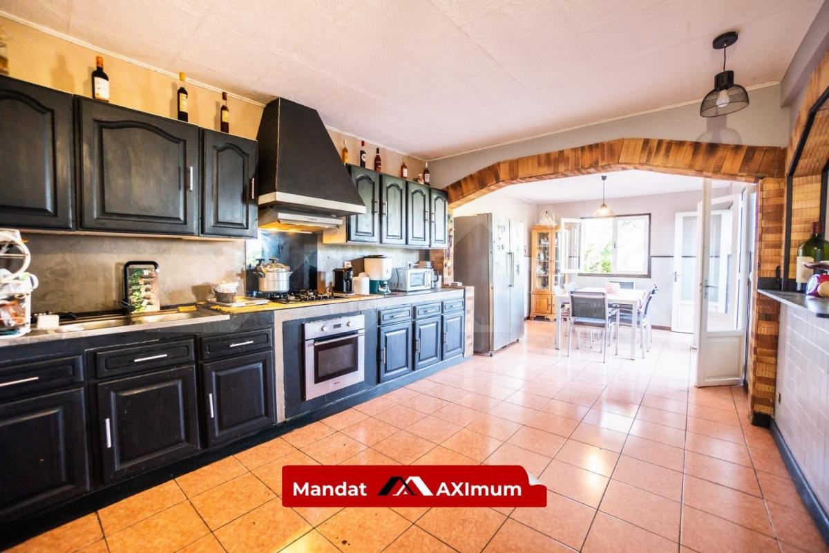 Vente Maison à Saint-Pierre 8 pièces