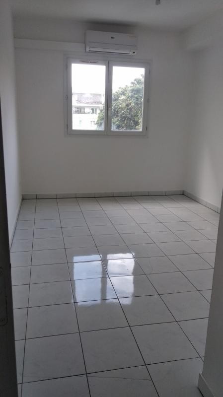 Location Appartement à Saint-Denis 3 pièces