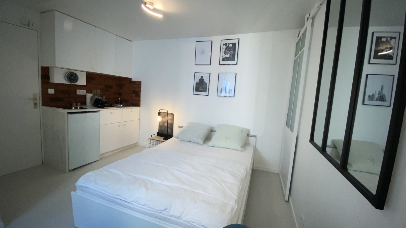 Location Appartement à Paris Butte-Montmartre 18e arrondissement 1 pièce