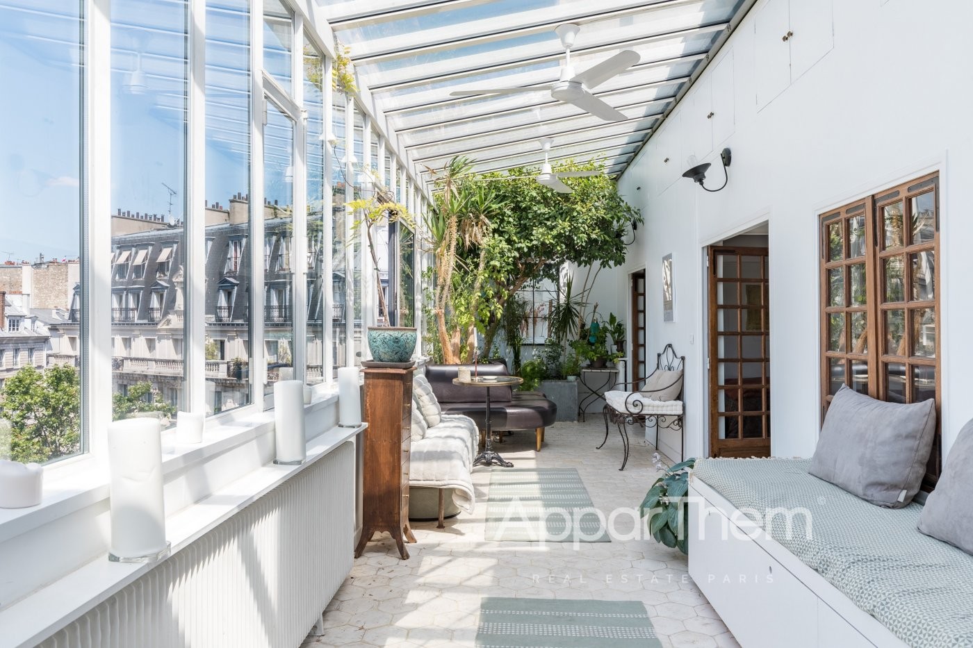 Vente Appartement à Paris Entrepôt 10e arrondissement 5 pièces