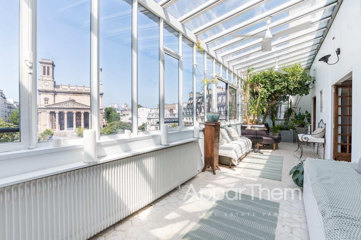 Vente Appartement à Paris Entrepôt 10e arrondissement 5 pièces