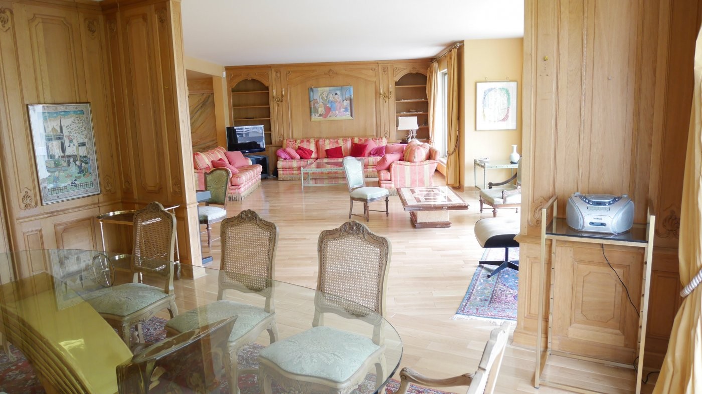 Location Appartement à Paris Passy 16e arrondissement 5 pièces