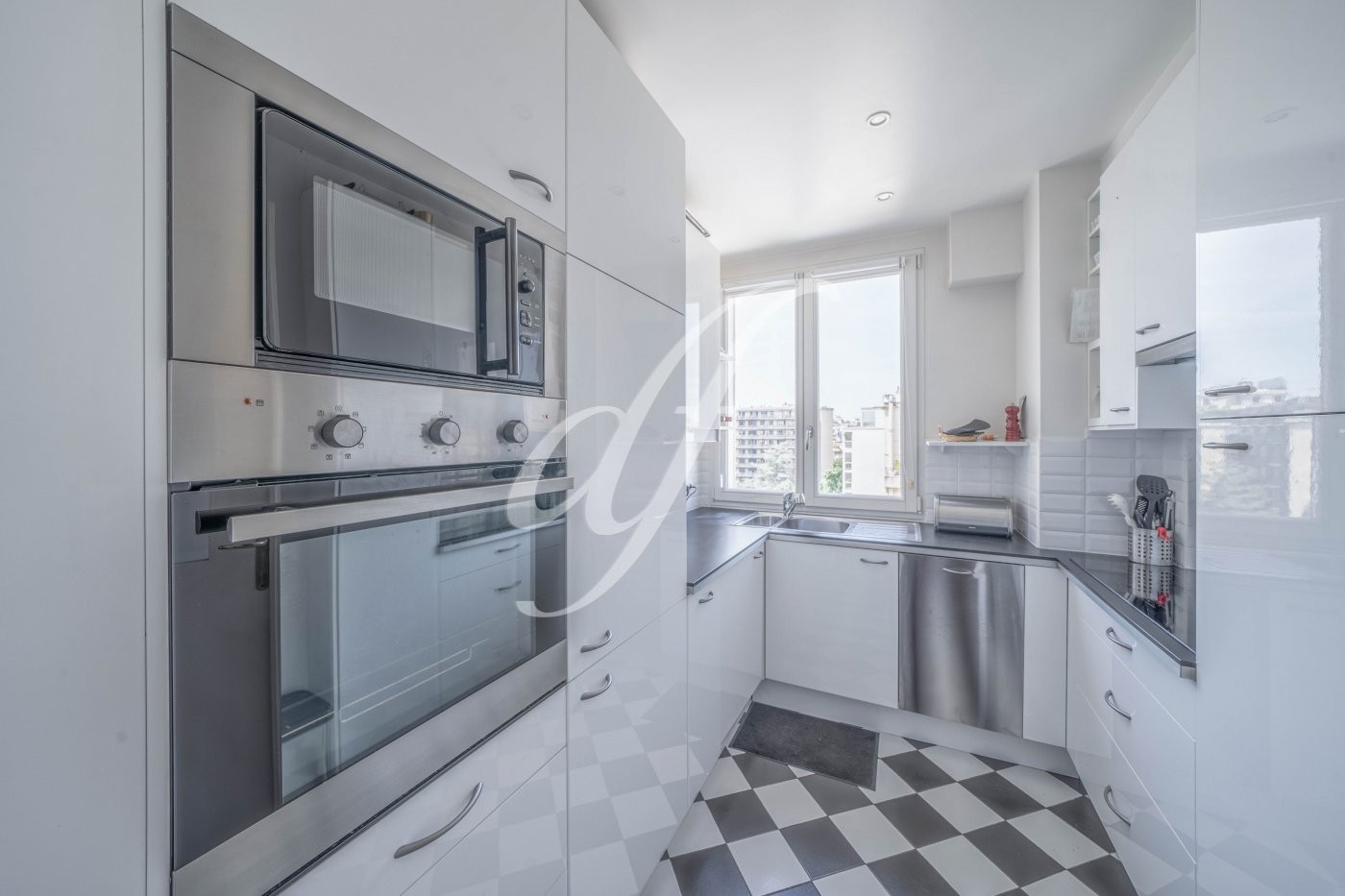 Vente Appartement à Paris Passy 16e arrondissement 2 pièces