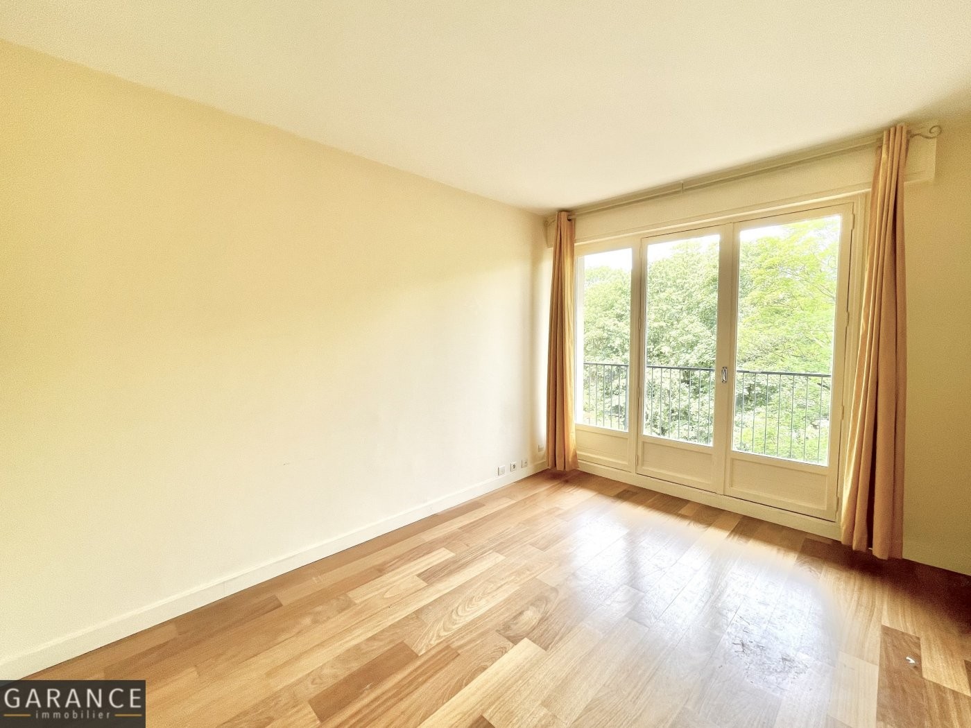 Vente Appartement à Paris Observatoire 14e arrondissement 5 pièces