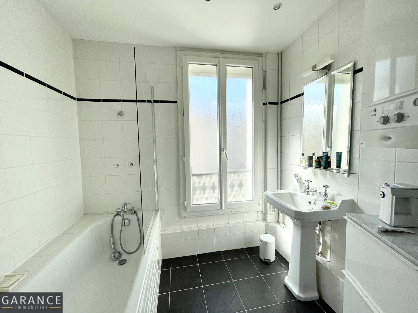 Location Appartement à Paris Observatoire 14e arrondissement 3 pièces