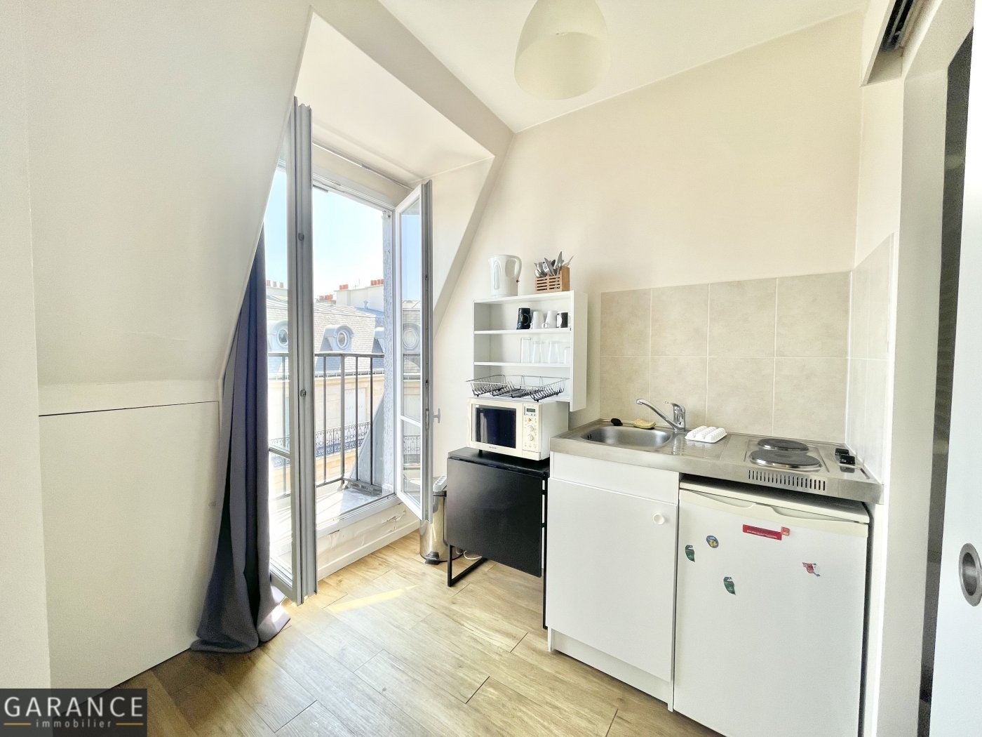 Location Appartement à Paris Élysée  8e arrondissement 1 pièce