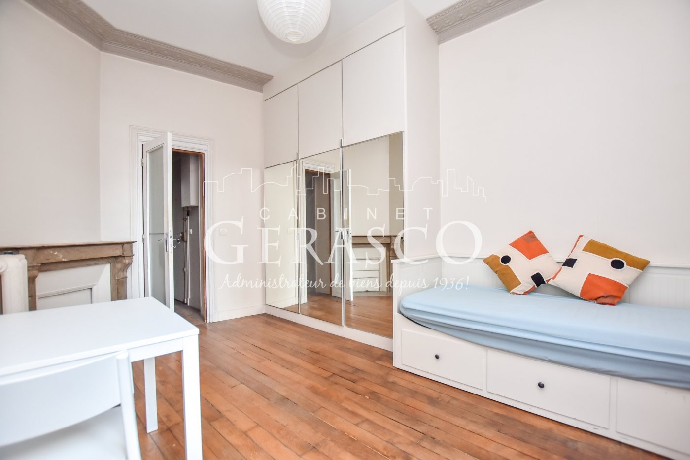 Location Appartement à Paris Vaugirard 15e arrondissement 1 pièce