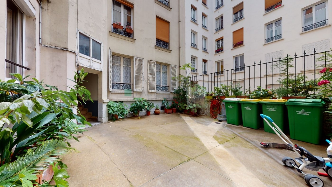 Vente Appartement à Paris Batignolles-Monceaux 17e arrondissement 2 pièces