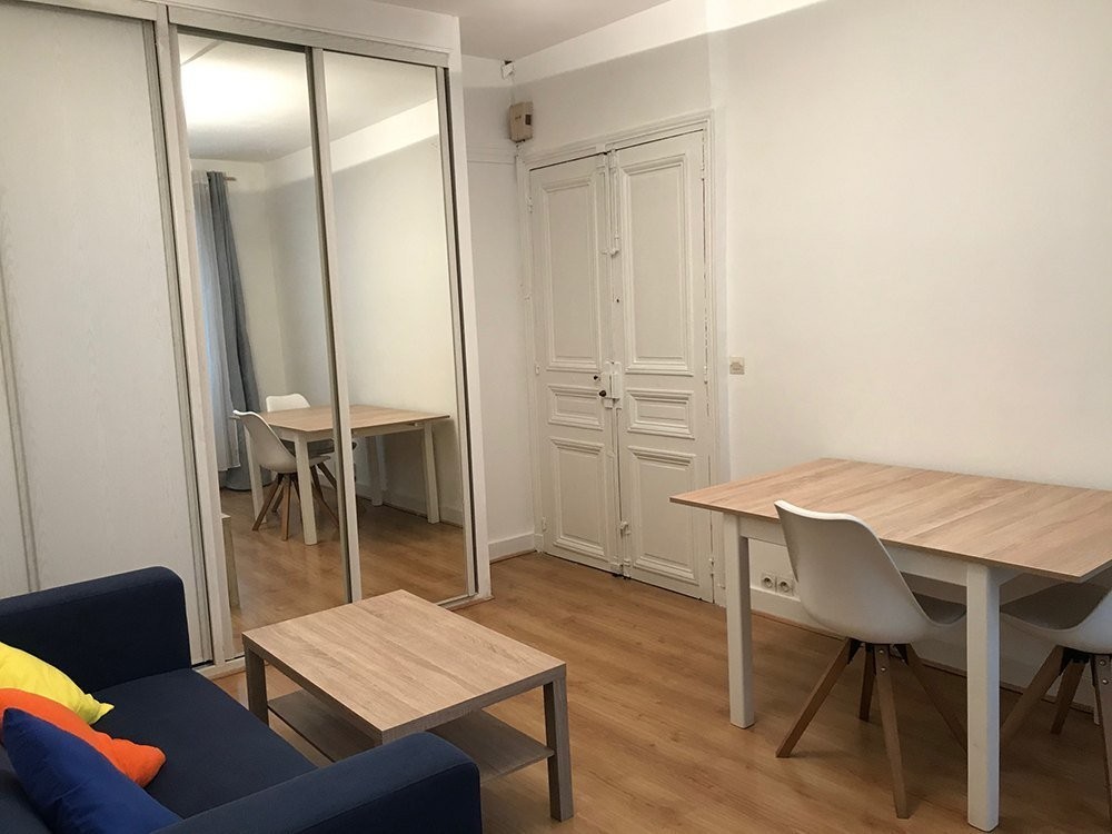 Location Appartement à Paris Passy 16e arrondissement 2 pièces